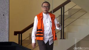 Pemeriksaan Lanjutan Eks Politisi Partai Demokrat Amin Santono