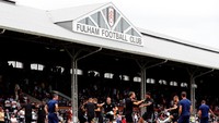 9. Fulham menempati posisi ke-9 dari hasil-hasilnya melakoni laga pekan pembuka Premier League. Rinciannya adalah 5 kali menang, 4 kali seri, 5 kali kalah dari 14 laga atau meraih rata-rata 1,36 poin per pertandingan. Fulham kalah di laga pertamanya musim ini. (Foto: Eddie Keogh/Reuters)