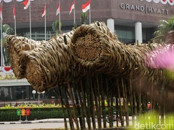 Kurator Seni Nilai Instalasi Bambu Proyek Anies Kurang Umum di Bundaran HI