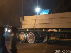 980 Tiang Dipancang di Proyek Rumah DP Rp 0 Pondok Kelapa