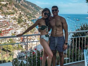 Foto: Mesranya Liburan Cinta Laura dan Kekasih di Italia