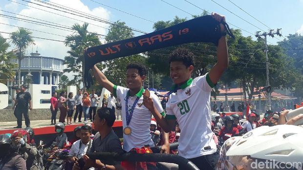 Sambutan Meriah Publik Magelang buat Bagus Kahfi-Bagas Kaffa