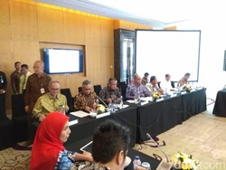 Pengusaha, BI, Pemerintah Rapat Bahas Rupiah, Ini Hasilnya