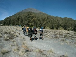 Wah, Kuota Pendaki Gunung Semeru untuk 17 Agustus Sudah Full