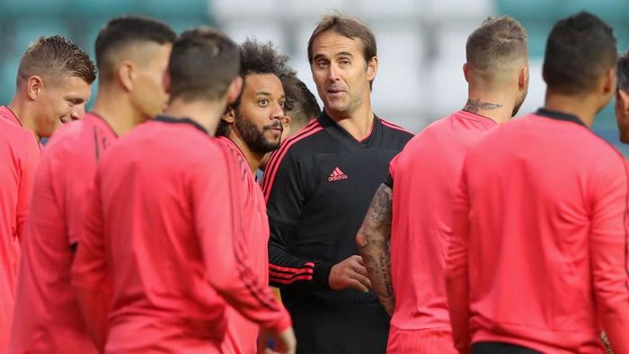 Julen Lopetegui akan segera memainkan pertandingan kompetitif pertamanya bersama Real Madrid (Foto: Alexander Hassenstein/Getty Images) Julen Lopetegui akan segera memainkan pertandingan kompetitif pertamanya bersama Real Madrid (Foto: Alexander Hassenstein/Getty Images)
