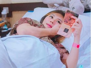 Seram! Ada Wajah Aneh saat Cherly Juno Berhias Jelang Lahiran