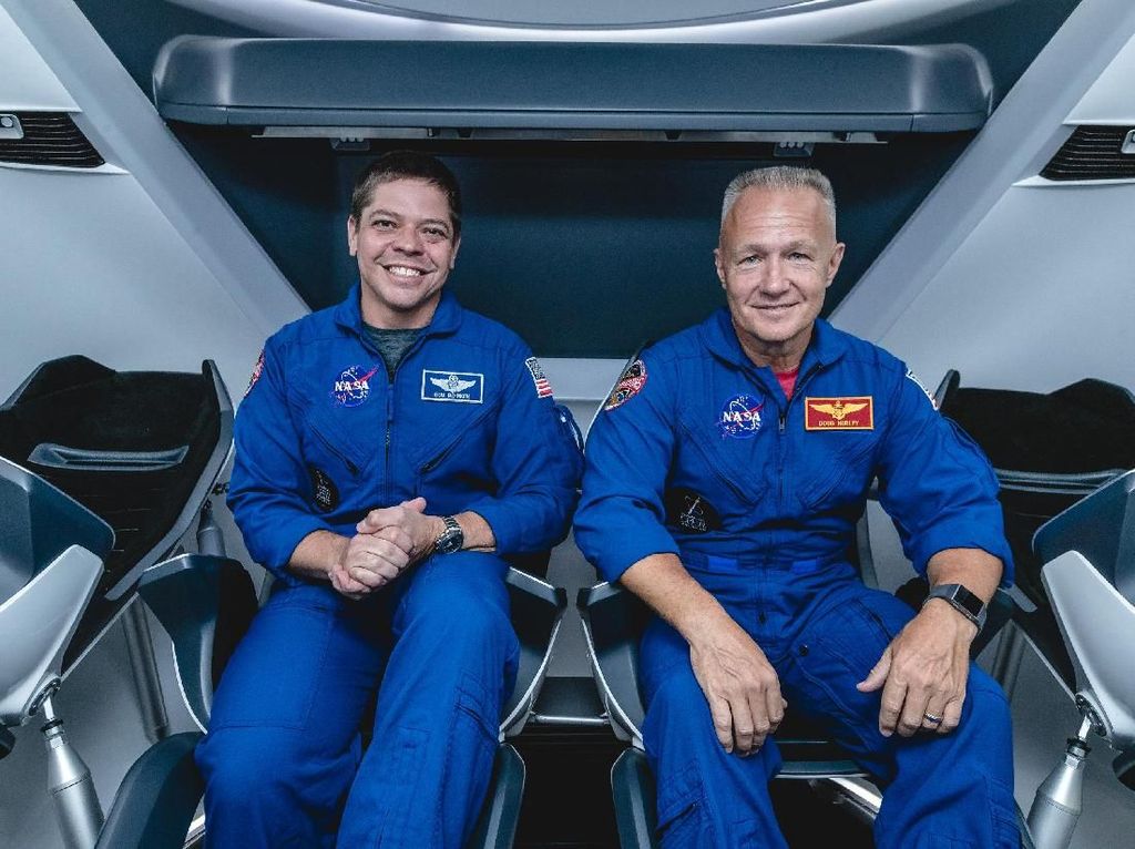 Astronot NASA Jajal Kapsul Antariksa SpaceX Astronot NASA Jajal Kapsul Antariksa SpaceX