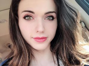 Duh Selebgram Seksi Ini Ketahuan Bohong, Ngaku Jomblo Demi Dapat Uang