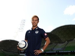 Peran Ganda Keisuke Honda: Main di Liga Australia, Latih Timnas Kamboja