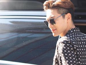 Surprise! Idol K-Pop SE7EN Ternyata Ikut Torch Relay di Jakarta