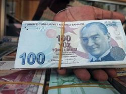 Gempa Turki Bikin Lira Ikutan Tiarap!