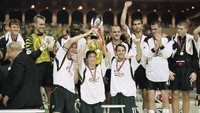 Liverpool juga ada dalam daftar 10 klub terakhir pemenang Piala Super Eropa. Mereka menggapainya di tahun 2001 dan 2005. (Foto: Getty Images)