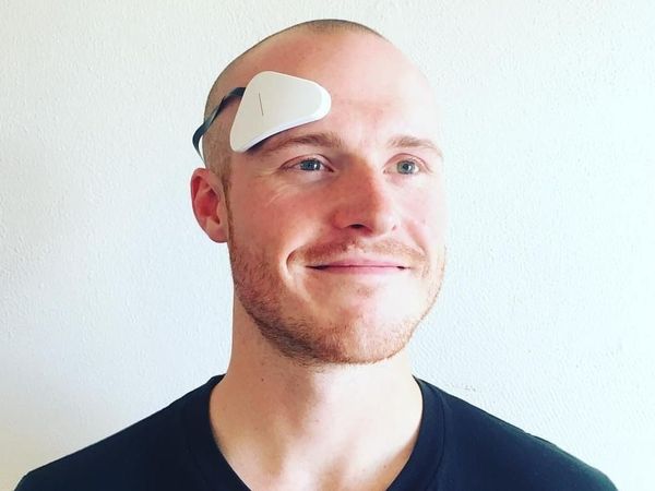 Foto: Orang-orang yang Menyetrum Otaknya Supaya Jadi Lebih Pintar