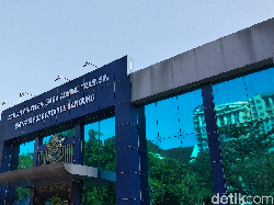 Yang Bernama Agus Bisa Bikin SIM Gratis di Bandung