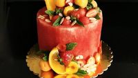 Manis Segar! Kue Ulang Tahun Ini Terbuat dari Buah Semangka