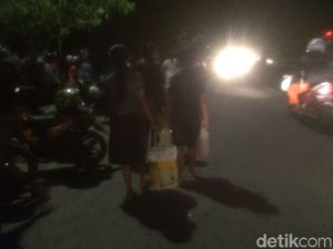 Bukan Minyak Tanah, Cairan yang Tumpah di Pantai Ambon Avtur Bukan Minyak Tanah, Cairan yang Tumpah di Pantai Ambon Avtur