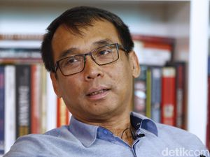 Buka-bukaan soal LRT Mogok dan Misi Ekspor Kereta ke Afrika