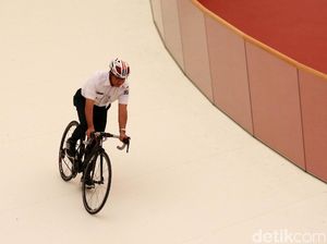 Momen Anies Resmikan Jakarta International Velodrome