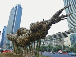 Anies Sebut Bambu di Bundaran HI Bukan Bentuk Sindiran