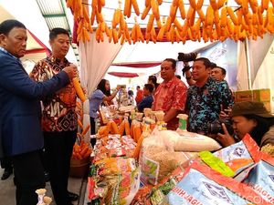 Di Kediri, Dirjen Pangan Kementan: Tukang Palsu Benih Saya Habiskan! Di Kediri, Dirjen Pangan Kementan: Tukang Palsu Benih Saya Habiskan!