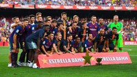 3. Barcelona membelanjakan 1,26 miliar euro (Rp 21,8 triliun) dalam bentuk biaya transfer pemain, klausul bonus tambahan, dan biaya peminjaman, pada periode 2010-2018. (Foto: David Ramos/Getty Images)