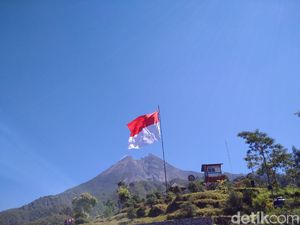 Muncul Kubah Lava Baru Merapi, Aktivitas Satwa Endemik Masih Normal Muncul Kubah Lava Baru Merapi, Aktivitas Satwa Endemik Masih Normal