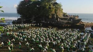 Melihat Persiapan Tarian Kolosal Rejang Sandat Ratu Segara
