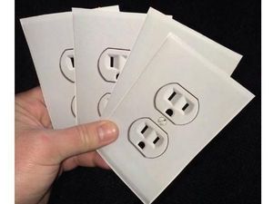 Foto: Awas Tertipu Colokan Listrik Palsu di Bandara Foto: Awas Tertipu Colokan Listrik Palsu di Bandara