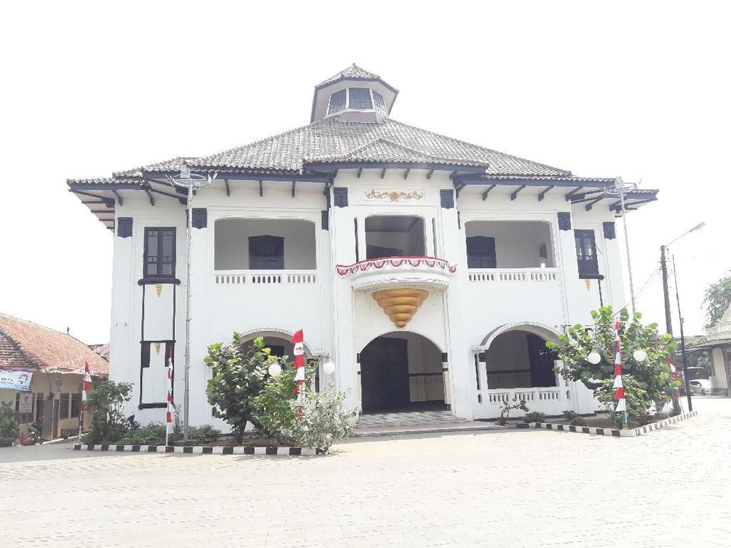 Menengok Persiapan HUT RI di Gedung Juang 45 Tambun Menengok Persiapan HUT RI di Gedung Juang 45 Tambun