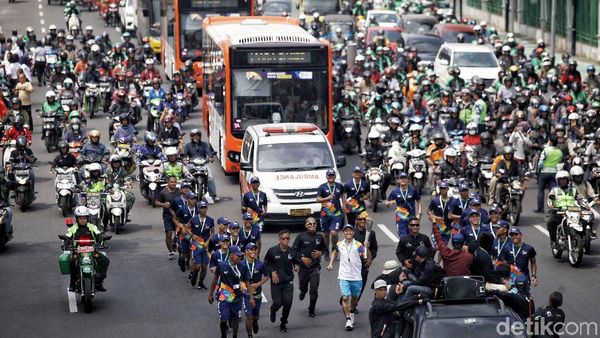 Obor Asian Games 2018 Tiba di Jakarta Pusat