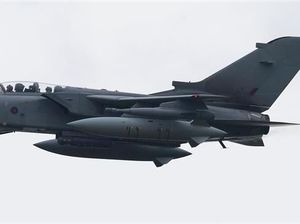 Jet Tempur Inggris Cegat Pesawat Pengebom Rusia di Laut Hitam