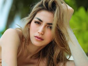 Foto: Gaya Rambut Acak Jessica Iskandar, Bikin Makin Cantik dan Seksi
