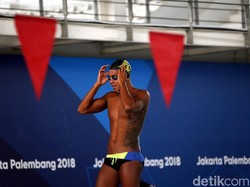 Siman dkk Ramaikan Kejuaraan Renang Jakarta Terbuka di GBK