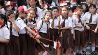 Aksi Pelajar Tanah Sereal Sambut Obor Asian Games 2018