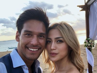 Go Public, Jessica Iskandar dan Richard Kyle Makin Mesra