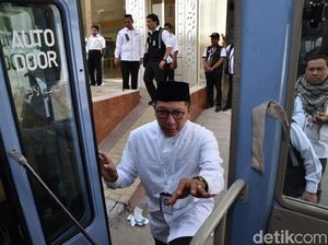 Menag Punya Kisah Penuh Misteri Saat Jadi Petugas Haji Menag Punya Kisah Penuh Misteri Saat Jadi Petugas Haji