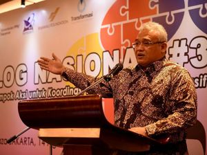 Dialog Nasional Ketenagakerjaan Inklusif Dialog Nasional Ketenagakerjaan Inklusif