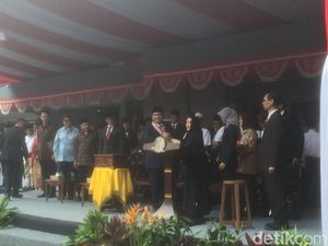 Seperti Kim Jong-Un, Prabowo Dapat Penghargaan The Star of Soekarno