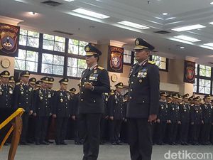 Jadi Wakapolri, Komjen Ari Dono Fokus Tingkatkan Pelayanan Warga Jadi Wakapolri, Komjen Ari Dono Fokus Tingkatkan Pelayanan Warga