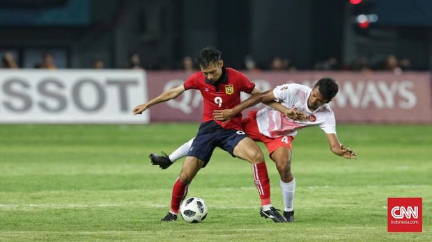 Zulfiandi cukup sukses menjaga lini tengah sebagai pelapis pertahanan Indonesia lawan Laos, namun lawannya itu belum tepat dijadikan patokan. (