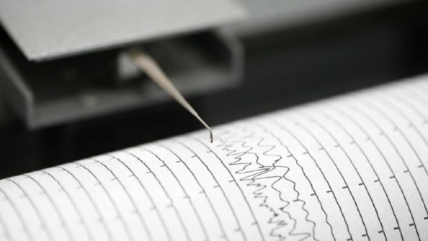 Cropped detail shot of seismometer printing line