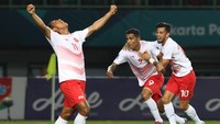 Beto Goncalves jadi aktor di balik kemenangan Indonesia atas Laos dengan dua gol yang dicetaknya. Ini adalah salah satu perayaan gol Beto ke gawang Laos. (INASGOC/Charlie)