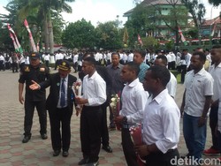 Mahasiswa Papua Mendadak Datangi Wali Kota Yogya Saat Upacara