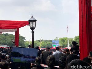 Tim Nusa Paskibraka Sukses Kibarkan Sang Saka Merah Putih di Istana Merdeka