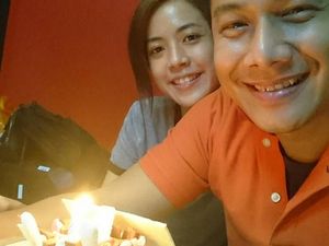 Yeslin Wang Siap Hadir di Sidang Cerai Perdana dengan Delon Yeslin Wang Siap Hadir di Sidang Cerai Perdana dengan Delon