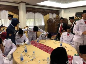 Cerita Putu Hendra, Bangga Bisa Kibarkan Bendera Pusaka di Istana Cerita Putu Hendra, Bangga Bisa Kibarkan Bendera Pusaka di Istana