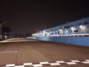 Mengintip Persiapan Balapan Malam ISSOM 2018