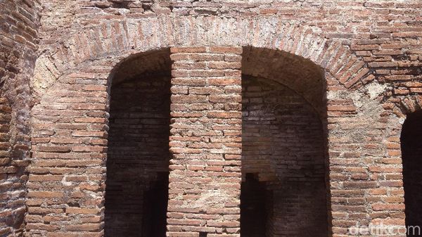 Foto: Lorong Ajaib di Cirebon yang Konon Tembus ke Arab & China