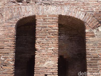 Foto: Lorong Ajaib di Cirebon yang Konon Tembus ke Arab & China