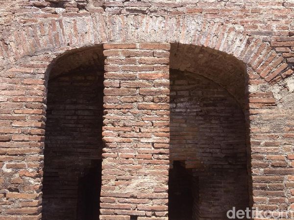 Foto: Lorong Ajaib di Cirebon yang Konon Tembus ke Arab & China